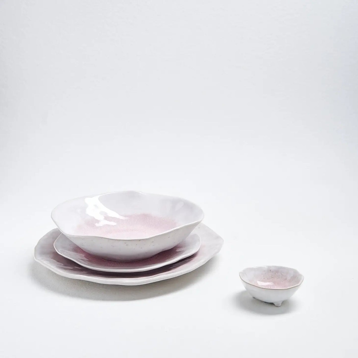 Nature Shape Smooth Handmade White Dinner Plate LIGHT PINK